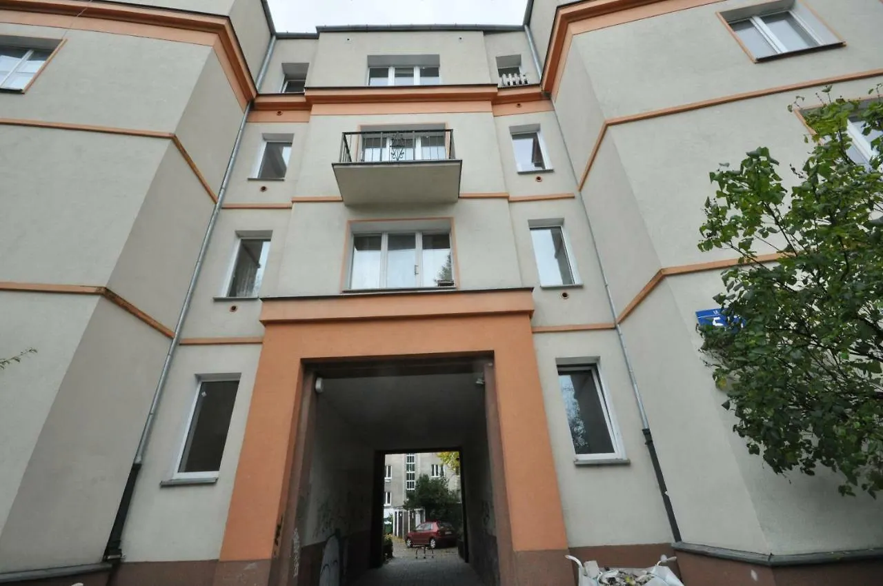 Close To Everywhere In Warsaw Apartment